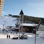 Center Alpine A6 Levi